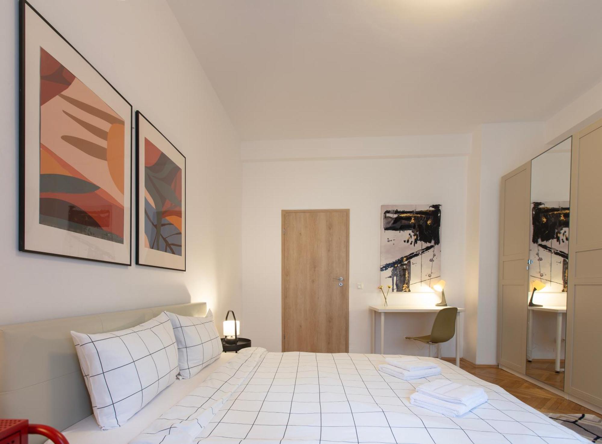 Ultracentral Hong Kong 3 Bdrm Apartment Bucarest Exterior foto