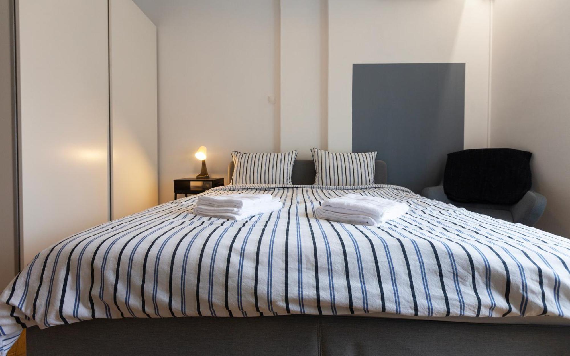 Ultracentral Hong Kong 3 Bdrm Apartment Bucarest Exterior foto
